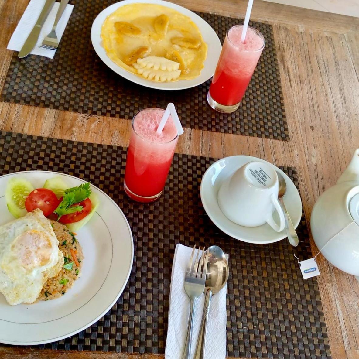 Suastika Guest House Ubud Exterior photo